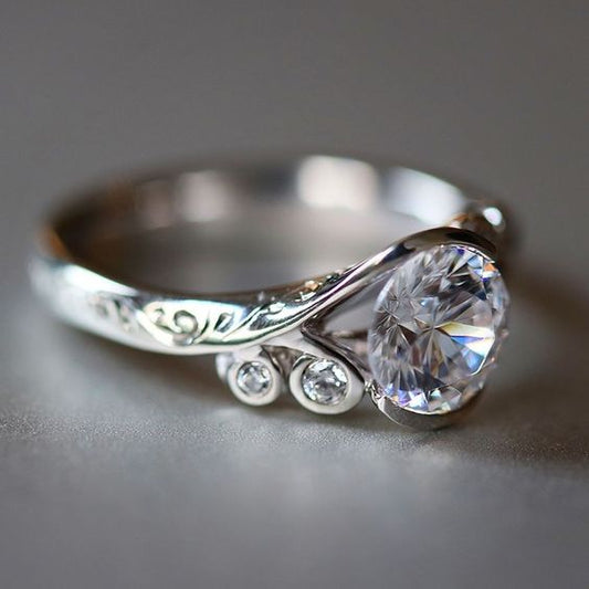 Vintage Zirconia Silver Plated Ring-Lydieannejewelry