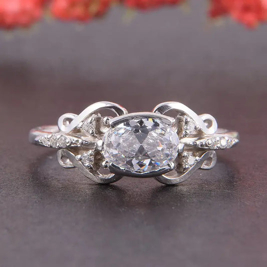 Vintage White Zirconia Silver Ring-Lydieannejewelry