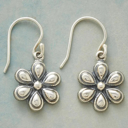 Vintage Silver Daisy Earrings-Lydieannejewelry