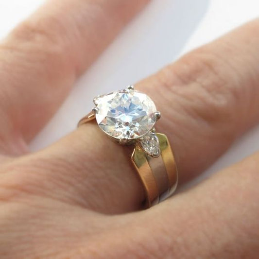 Vintage Crystal Gold Plated Ring-Lydieannejewelry