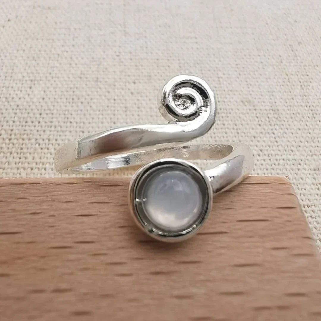 Vintage Spiral Moonstone Ring-Lydieannejewelry