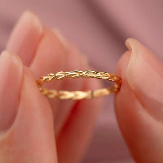 Vintage Gold Simplicity Ring-Lydieannejewelry