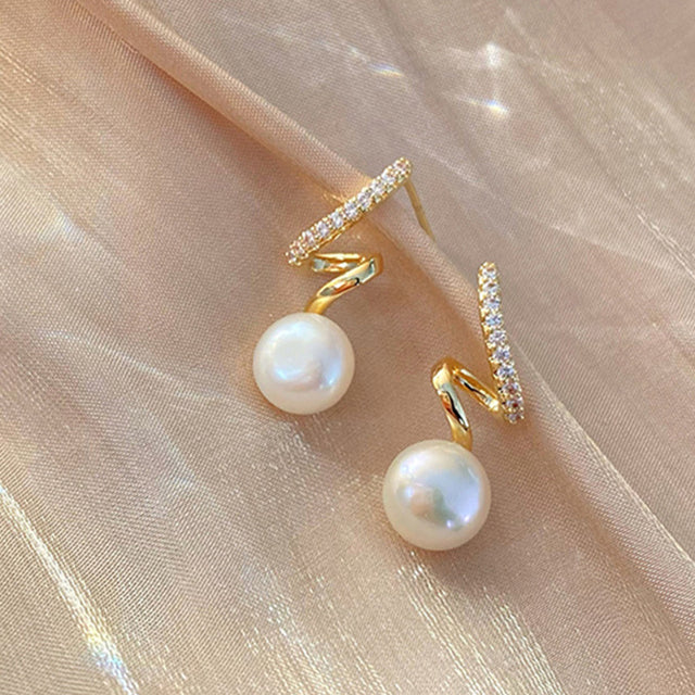Pearl Earrings with Zirconia in Gold
