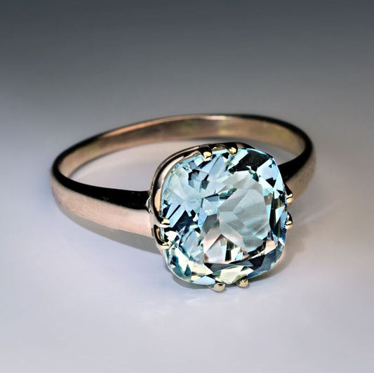 Vintage Blue Crystaline Gold Ring-Lydieannejewelry