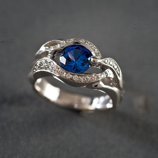 Vintage Blue Crystal Eye Silver Ring-Lydieannejewelry