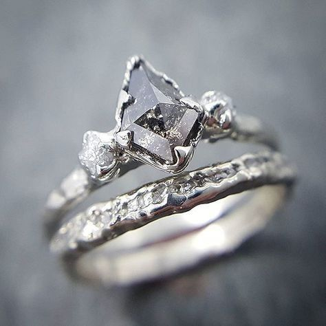 Vintage Ancient Glass Silver Ring-Lydieannejewelry