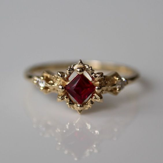 Vintage Red Zirconia Gold Ring-Lydieannejewelry