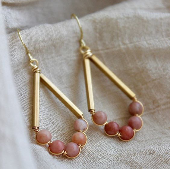 Vintage Red Stones Dangling Gold Earrings-Lydieannejewelry