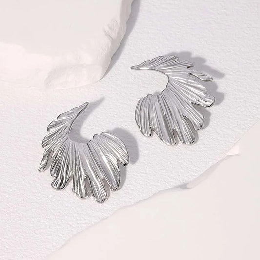 Vintage Silver Leaf Shaped Earrings-Lydieannejewelry