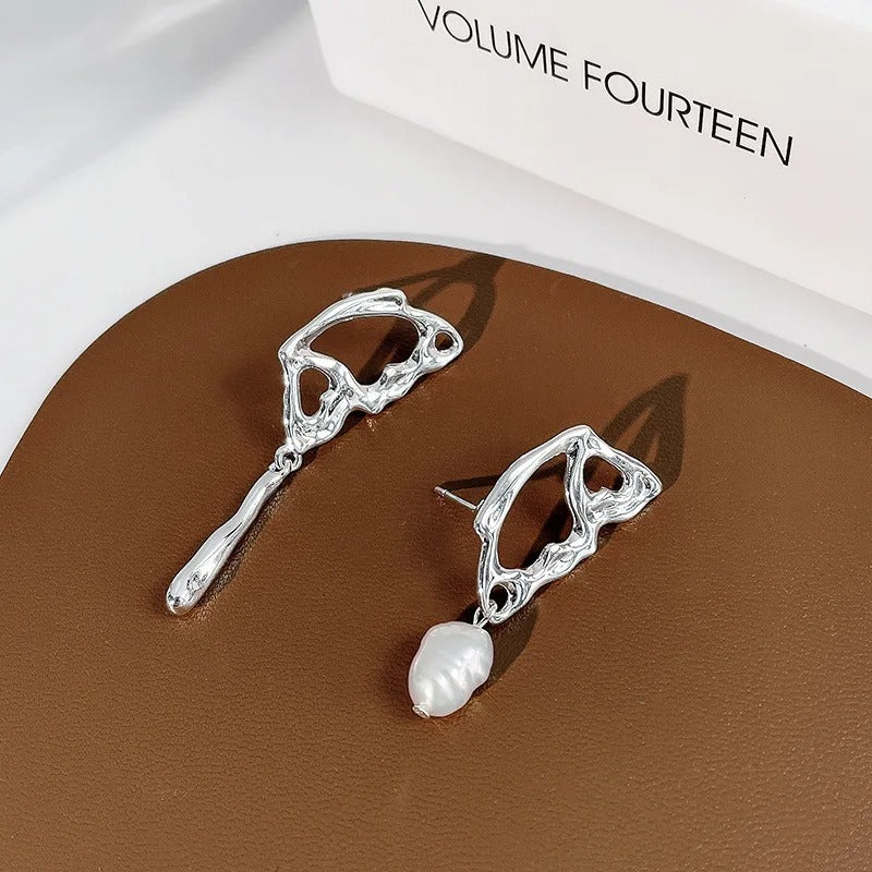 Vintage Silver Abstract Pearl Earrings-Lydieannejewelry