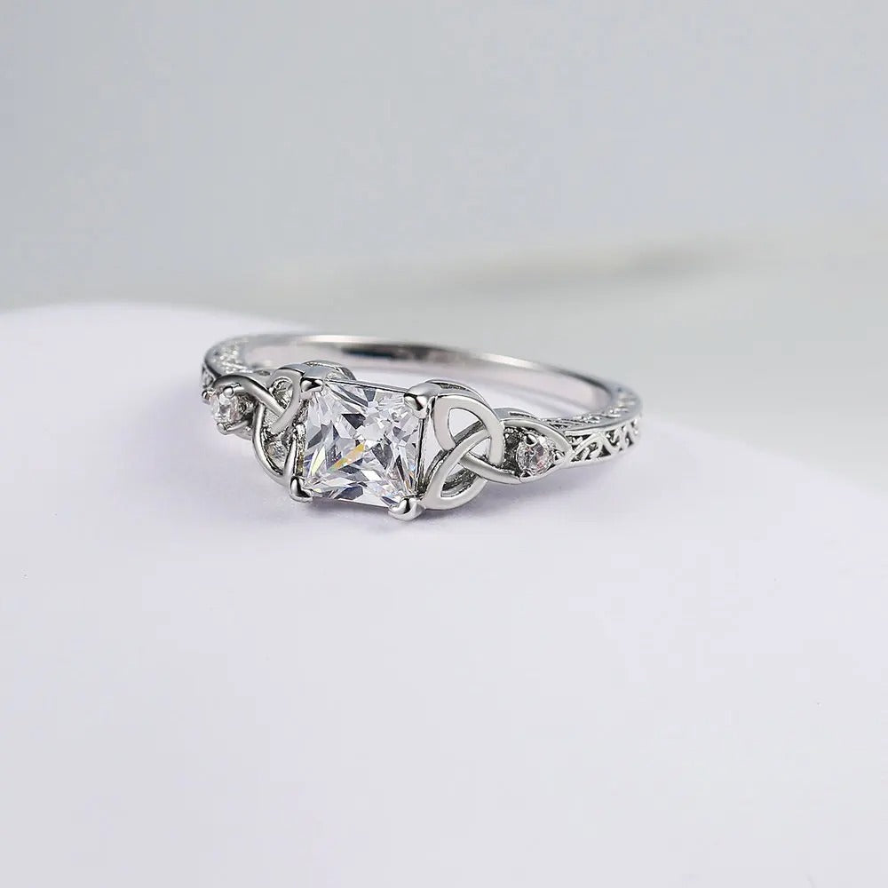 Silver Center Square Gem Knot Design Ring-Lydieannejewelry