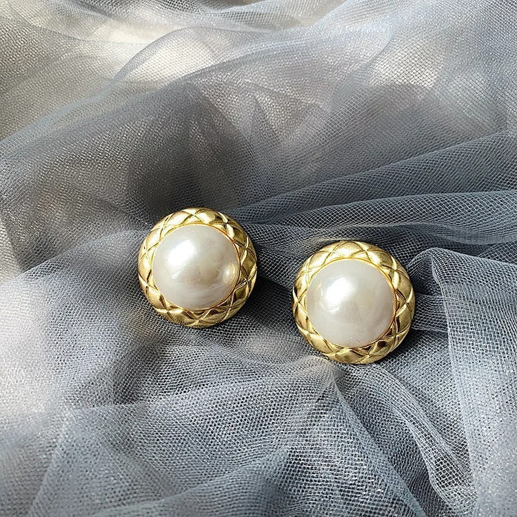 Vintage Gold Large Pearl Center Earrings-Lydieannejewelry