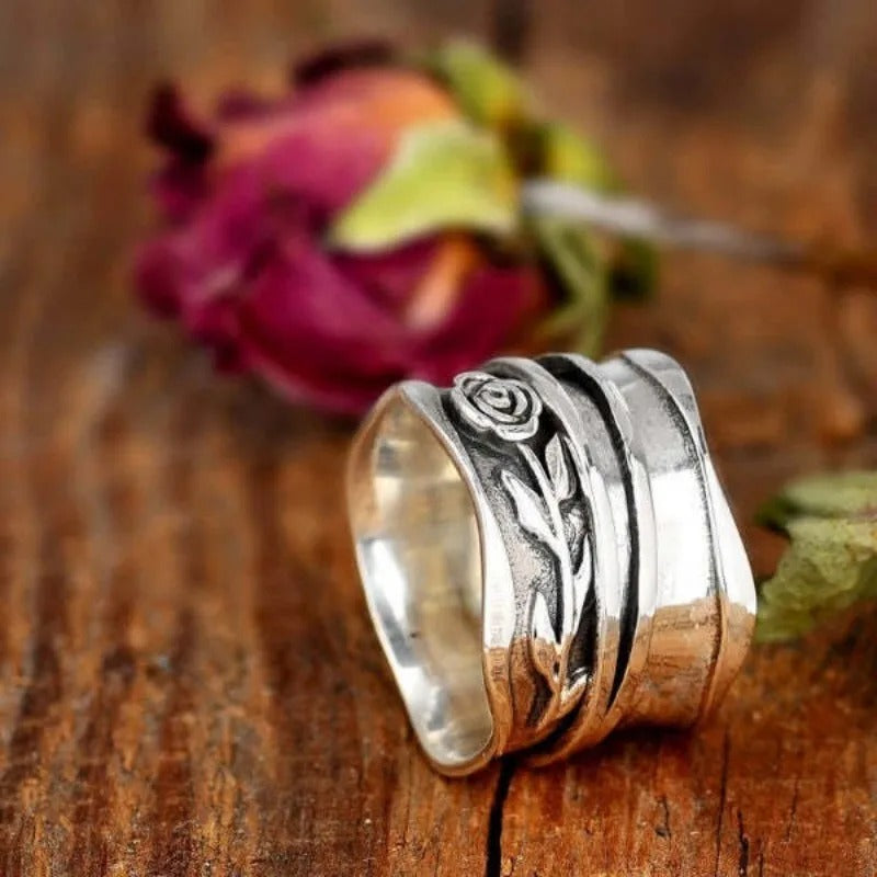 Silver Floral Engraved Statement Ring-Lydieannejewelry