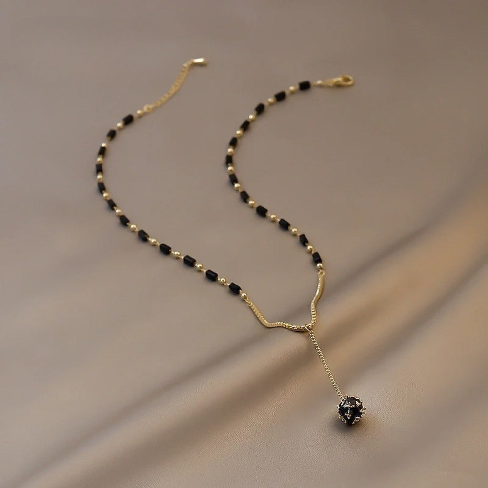 Vintage Gold Black Bead Drop Necklace-Lydieannejewelry