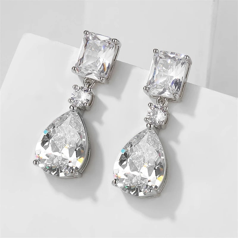 Silver Vintage Sparkling Teardrop Earrings-Lydieannejewelry