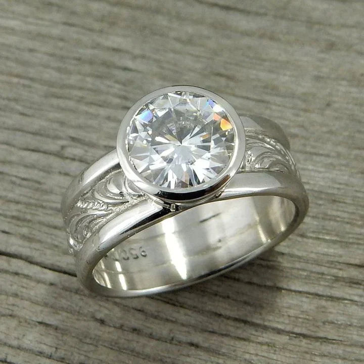 Vintage Zirconia Silvered Ring-Lydieannejewelry