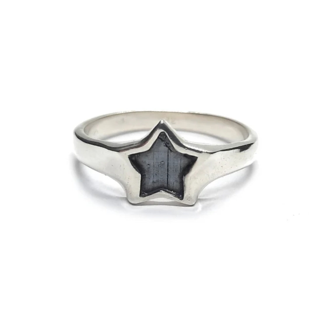 Vintage Black Star Silver Ring-Lydieannejewelry
