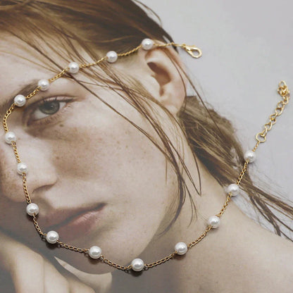 Small Pearl Necklace in Gold-Lydieannejewelry