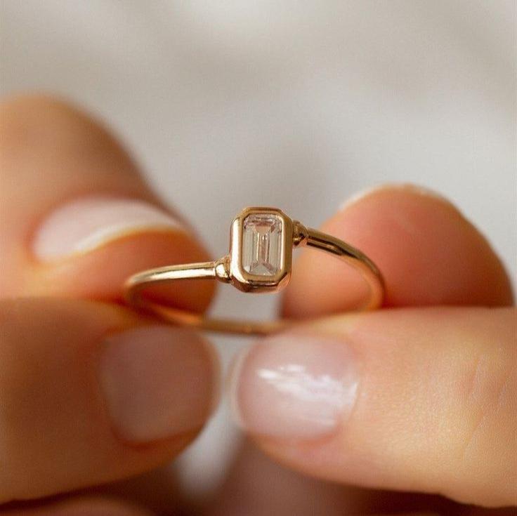 Vintage Cute Glass Ring-Lydieannejewelry