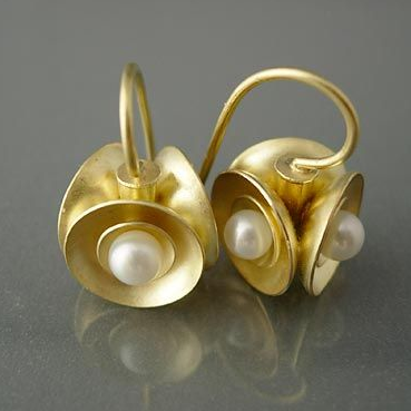 Vintage Golden Inlaid Pearl Blossom Earrings-Lydieannejewelry