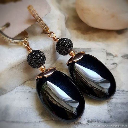 Vintage Black Earrings-Lydieannejewelry