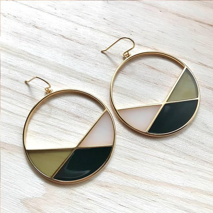 Vintage Rounded Hollow Green Earrings-Lydieannejewelry