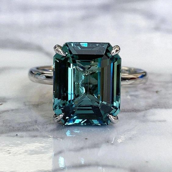 Vintage Blue Greenish Crystal Ring-Lydieannejewelry