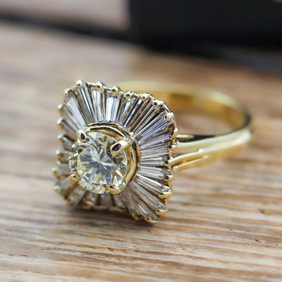 Vintage Crystal Gold Ring-Lydieannejewelry