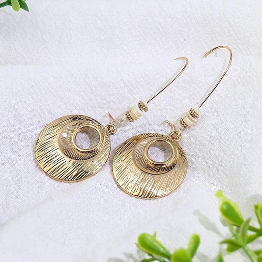 Vintage Gold Oval Hoop Earrings-Lydieannejewelry