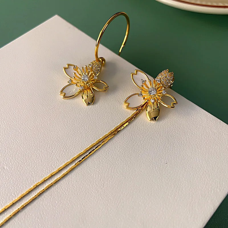 Vintage Gold Asymmetric Flower Tassel Earrings-Lydieannejewelry