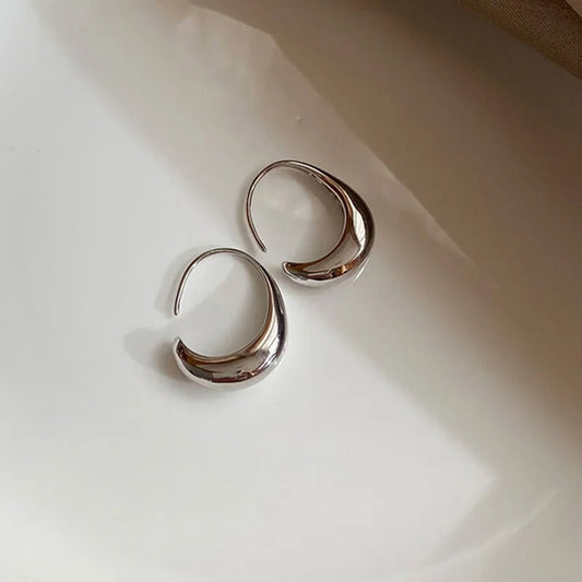 Vintage Silver & Curved Crescent Design Earrings-Lydieannejewelry