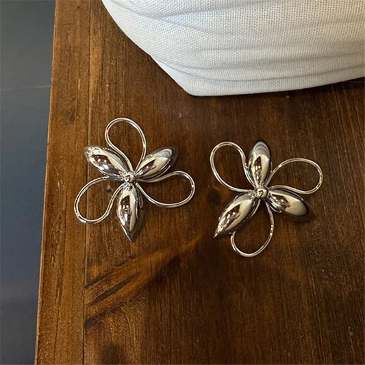 Classic Silver Flower Shiny Petal Detail Earrings-Lydieannejewelry