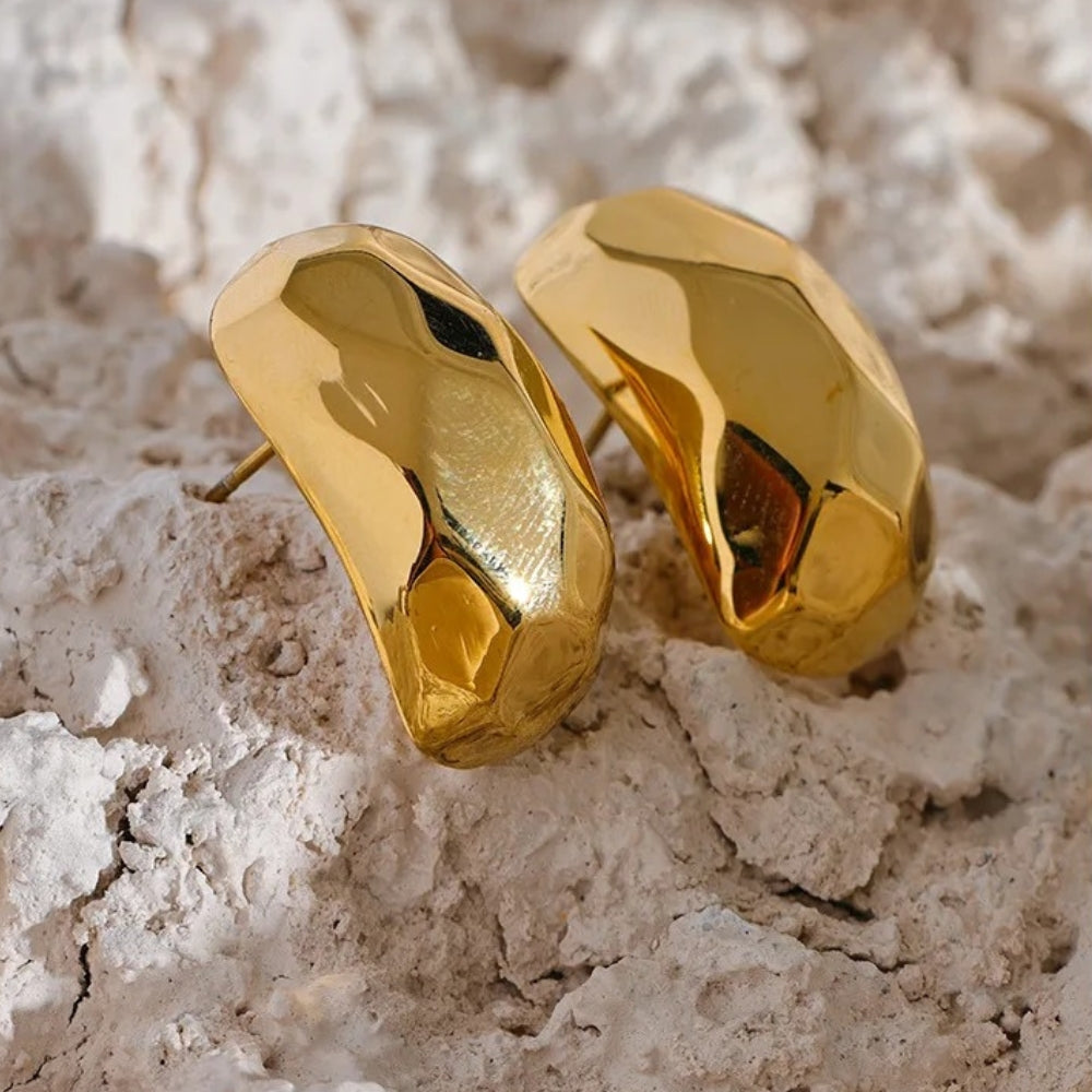 Vintage Gold Sculpted Stud Earrings-Lydieannejewelry