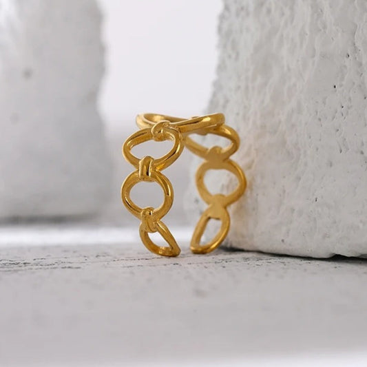 Vintage Open Chain Gold Ring-Lydieannejewelry