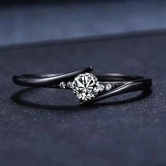 Vintage Black Gold Crystal Ring-Lydieannejewelry