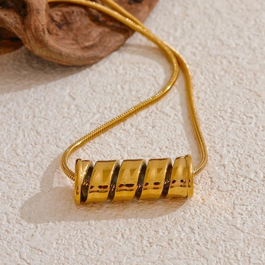 Vintage Gold Coil Pendant Necklace-Lydieannejewelry